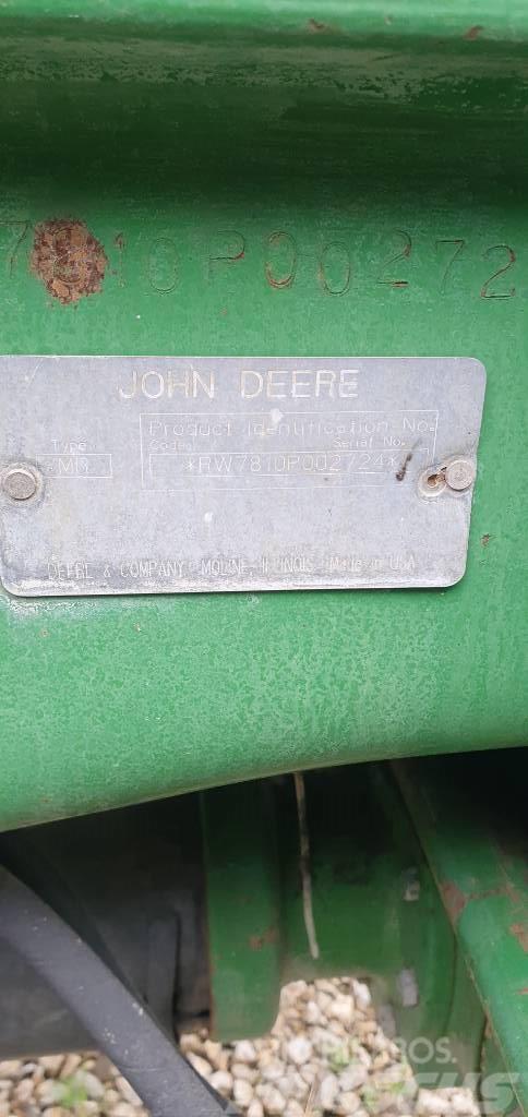 John Deere 7810 Traktori