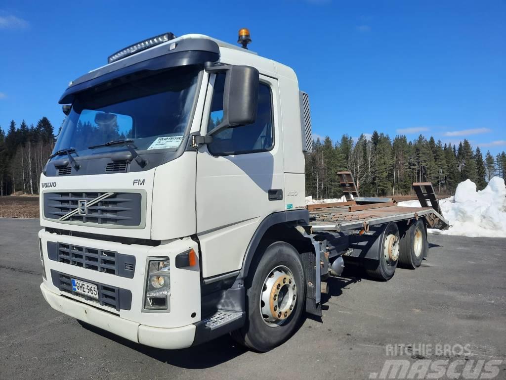 Volvo FM 13 400 Kamioni za prijevoz šumskih strojeva