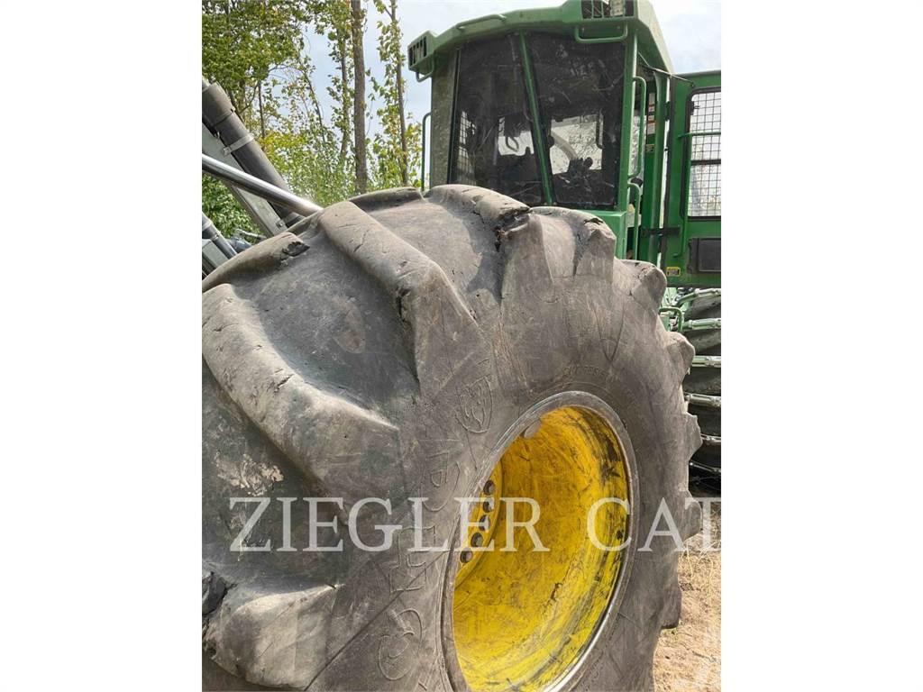 John Deere & CO. 748L Šumski traktori