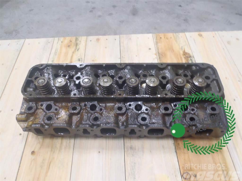 Ford 675 Cylinder head Motori