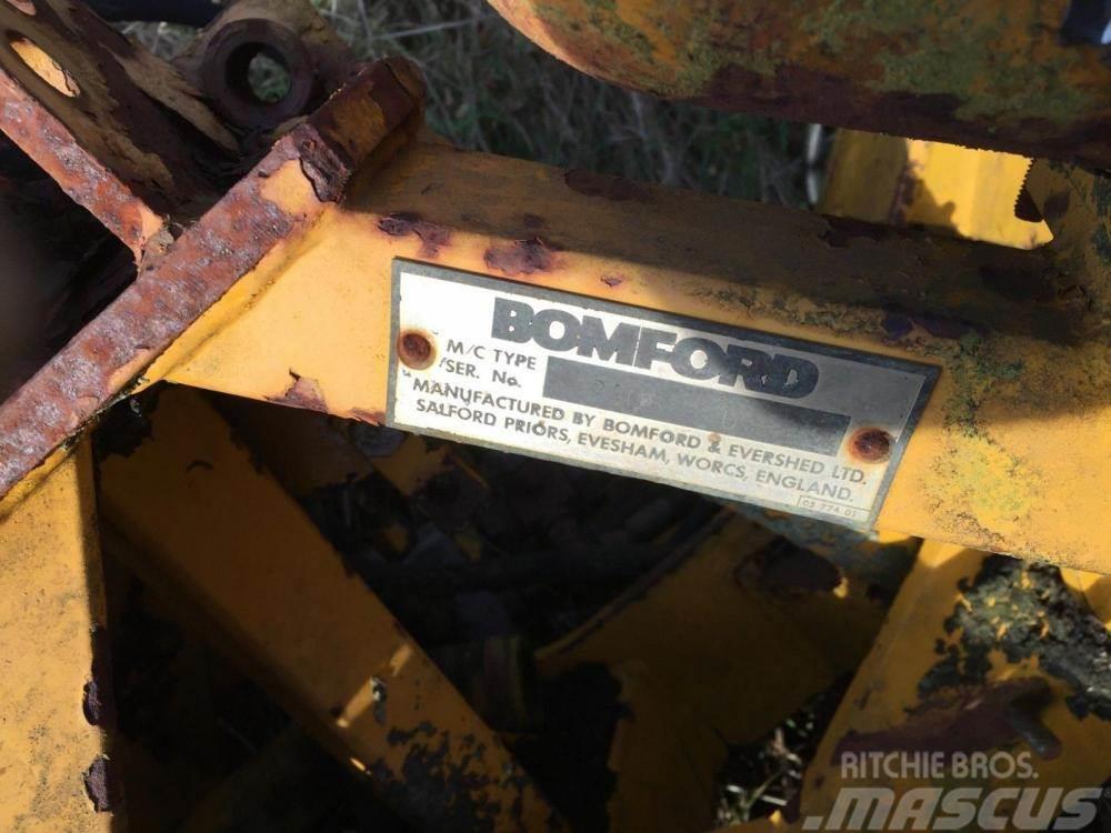 Bomford Hedge trimmer ram £100 Ostale komponente