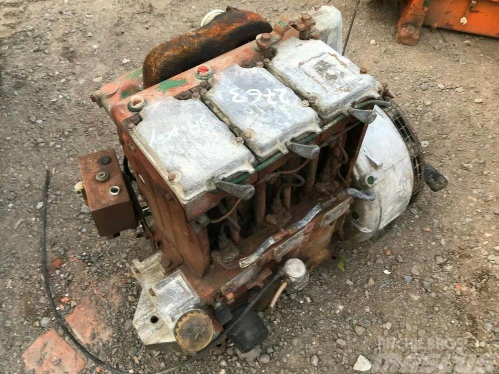 Lister 3 cylinder engine with hydraulic pump - spares onl Ostale komponente