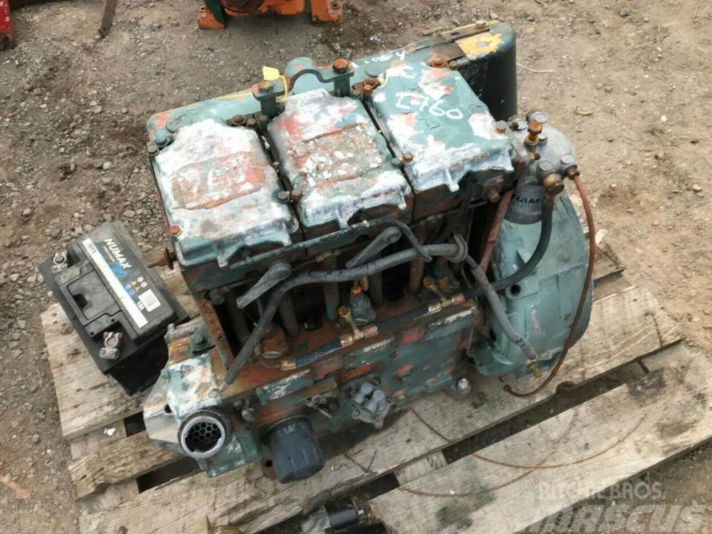 Lister Petter TS3 engine - spares £360 plus vat £432 Ostale komponente