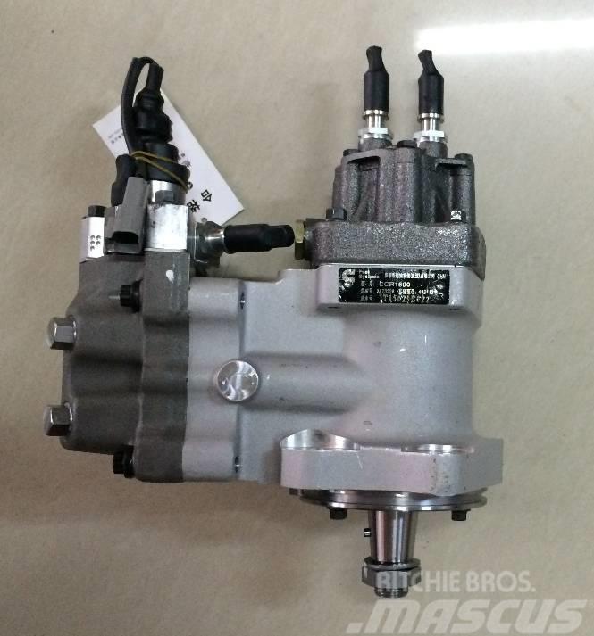 Komatsu PT injection pump fuel pump 6745-71-1170 Utovarne korpe