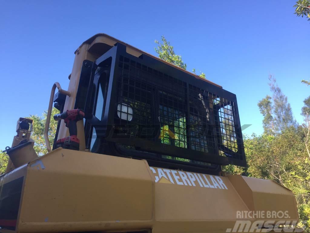 Bedrock Screens and Sweeps for CAT D7R Ostala oprema za traktore