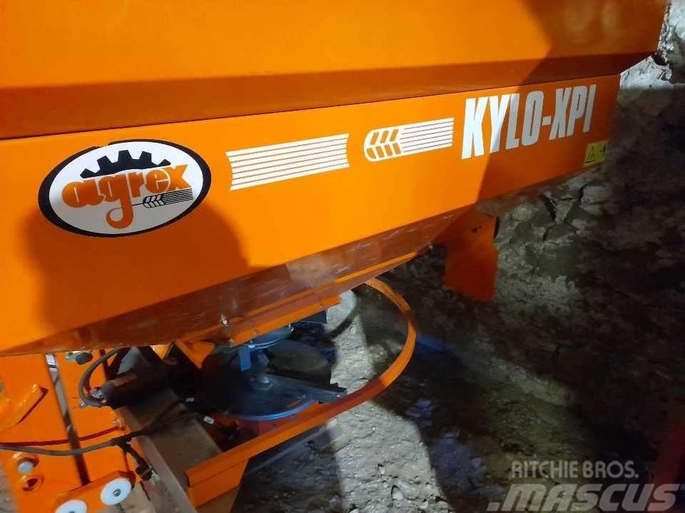 Agrex Kylo-XPI 2500 Rasipači mineralnog  gnojiva