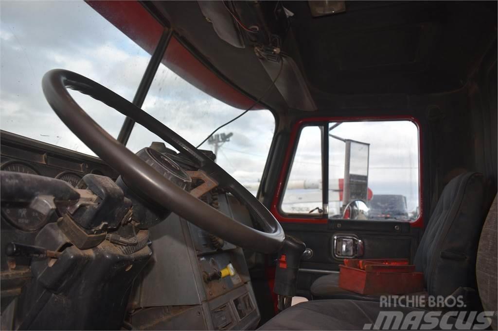 Mack CH613 Kiper kamioni