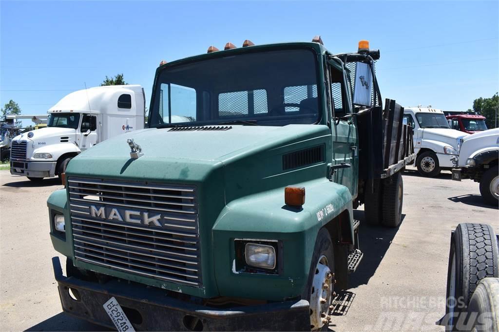 Mack MIDLINER CS200 Kiper kamioni
