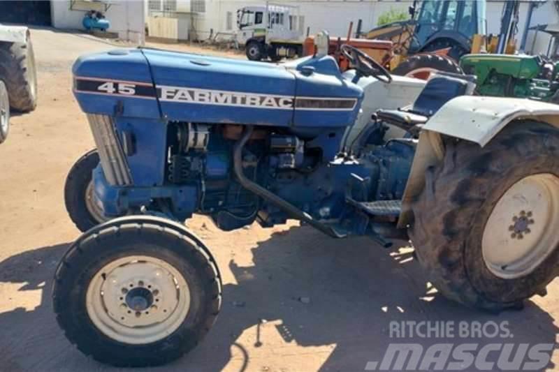  Farm FARMTRAC 45 Traktori