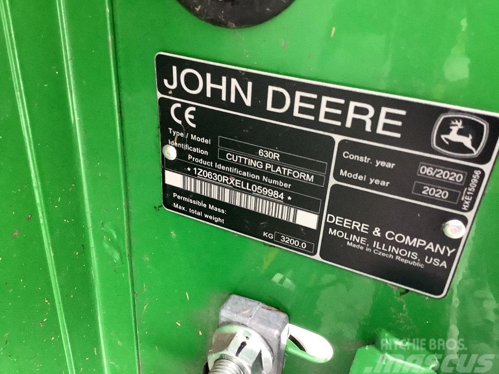 John Deere T 670 Kombajni