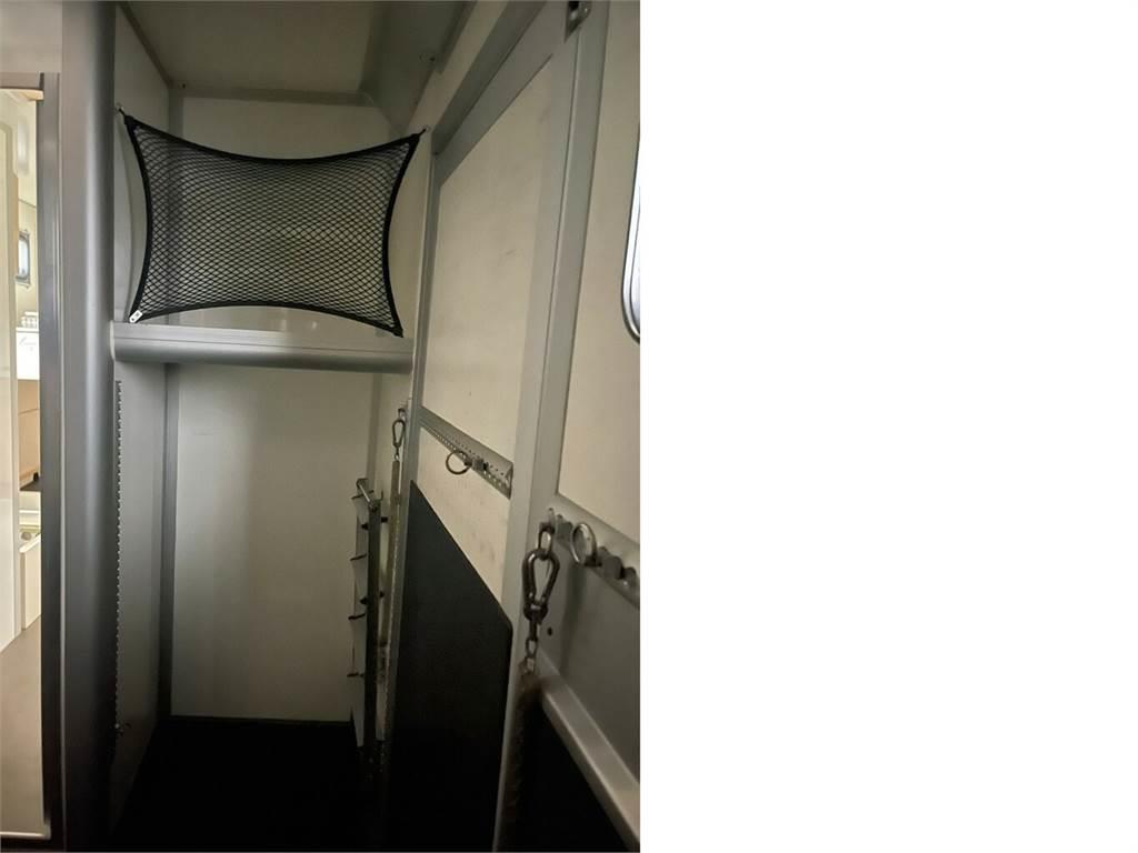 MERCEDES-BENZ Atego 1018 4 Pferde Euro 5 Automatik Klima Kamioni za transport stoke