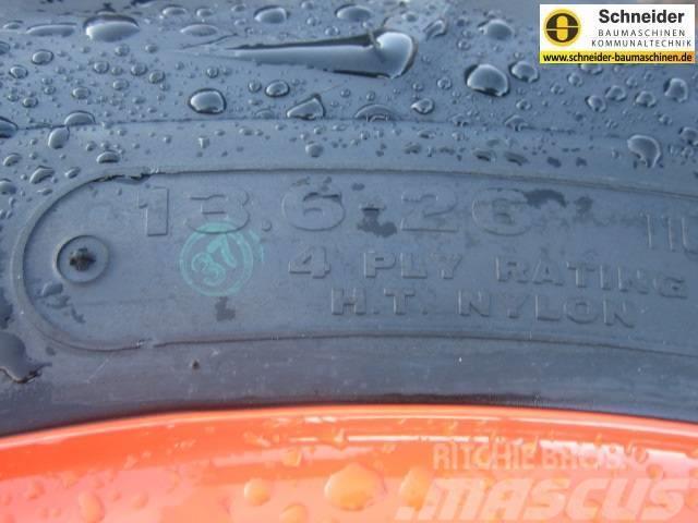 Bridgestone 13.6-26 AS-Bereifung Gume, kotači i naplatci