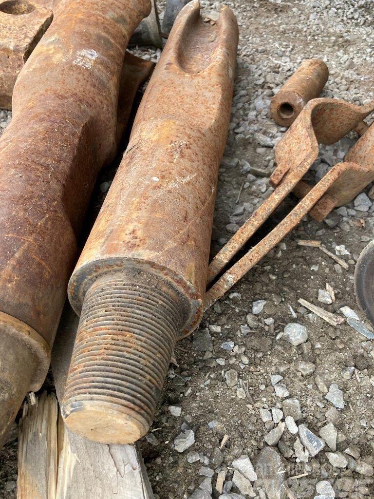  Aftermarket 5-1/2” x 29 Cable Tool Drilling Chisel Oprema dodaci i rezervni dijelovi za zabijanje stupova