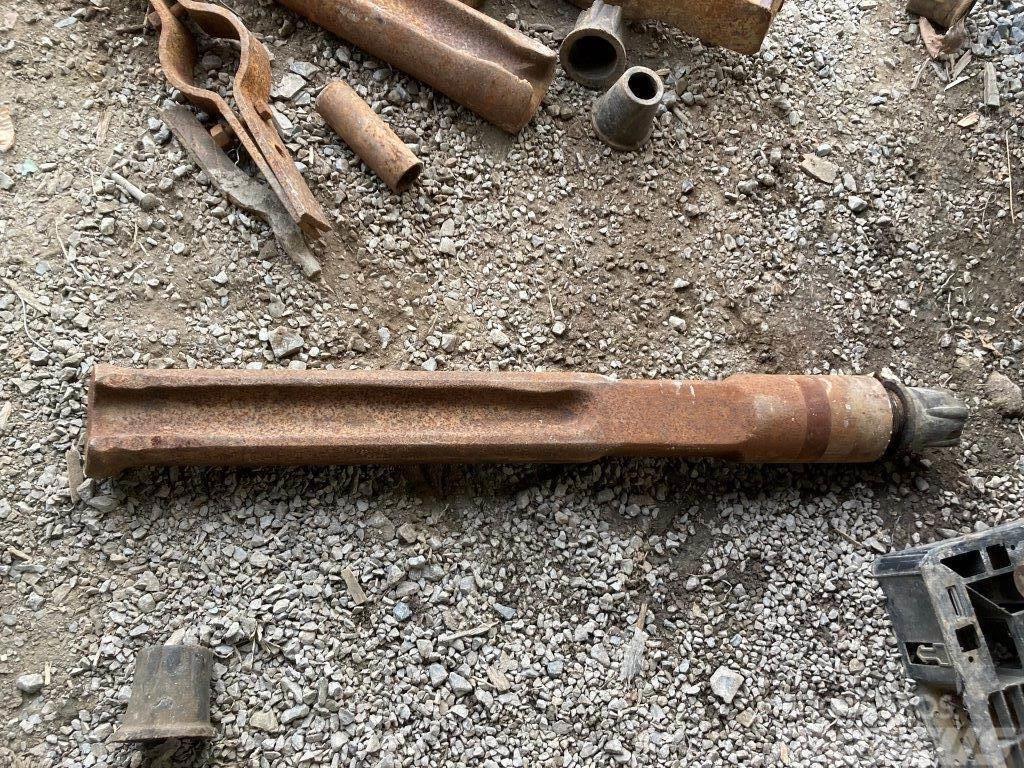  Aftermarket 5.75” x 43” Cable Tool Drilling Chisel Oprema dodaci i rezervni dijelovi za zabijanje stupova