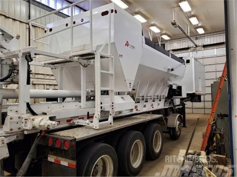  ProAll P10550-TRL Mobile Cement Mixer Kamioni mikseri za beton