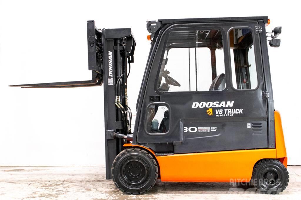 Doosan B30X, 3-tons motviktstruck med låga timmar Električni viličari