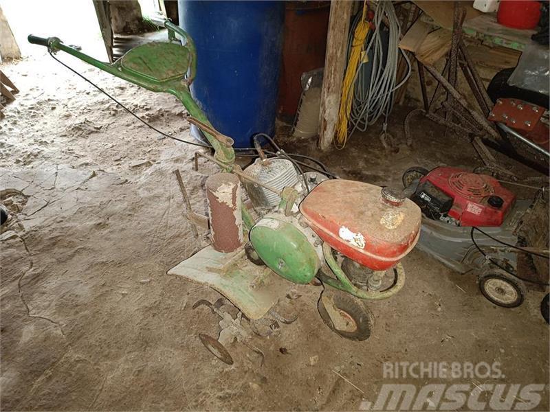 Agria fræser med gear   momsfri Kompaktni (mali) traktori