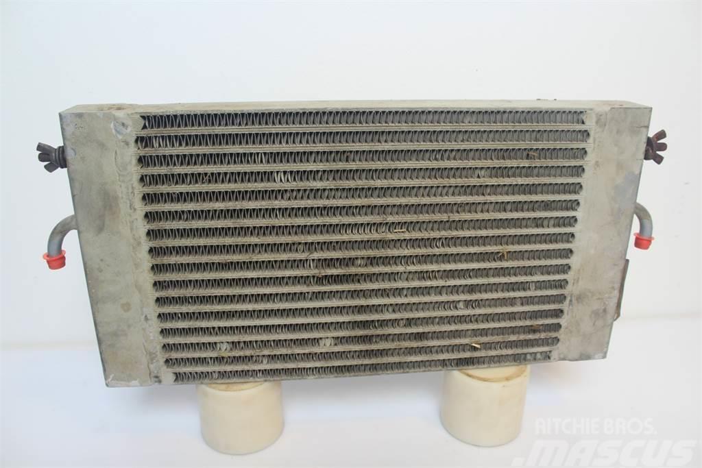Hydrema 908 Oil Cooler Motori