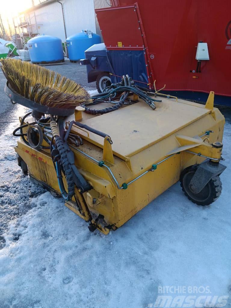 Rote Kauhaharja 1800 Ostali strojevi za ceste i snijeg