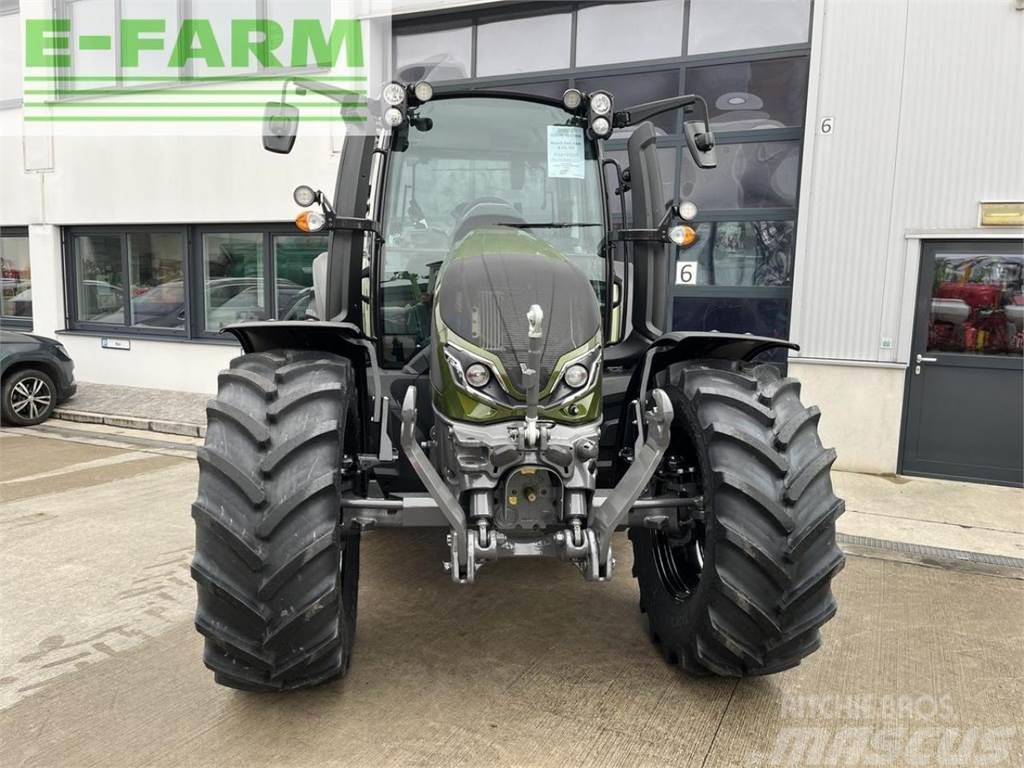 Valtra g125 eco active Traktori