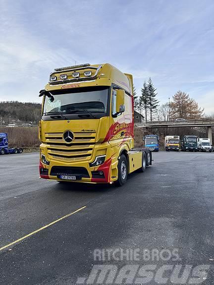 Mercedes-Benz Actros Flott trekker klar for kunde Traktorske jedinice