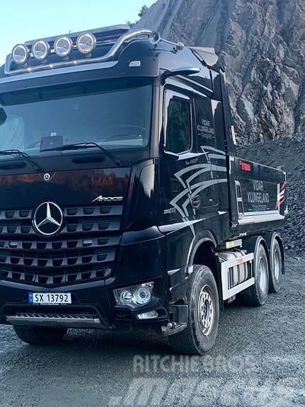 Mercedes-Benz Arocs 2663 6x4 Med 2022mod 3 akslet henger Kiper kamioni