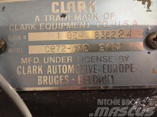 Clark converter Model C272-132 2/77 ex. Rossi 950 Transmisija