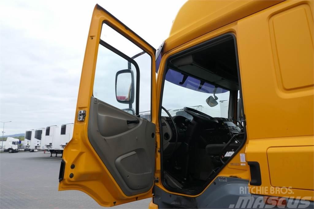 DAF CF 85.460 / 6x2 / HAKOWIEC TERBERG / TER 850 / OŚ  Rol kiper kamioni s kukama za dizanje