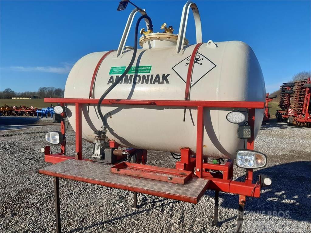 Agrodan Ammoniaktank 1200 kg Ostali poljoprivredni strojevi