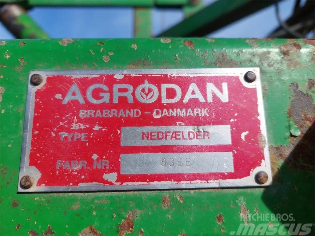 Agrodan Nedfælder 27 tands + fronttank Ostali poljoprivredni strojevi