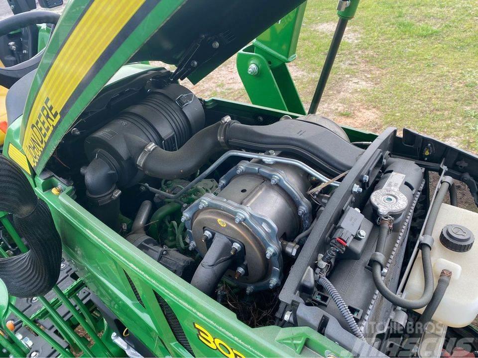 John Deere 3035D Kompaktni (mali) traktori