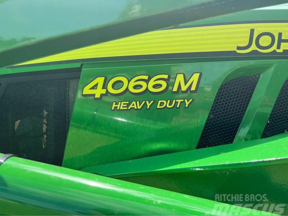 John Deere 4066M Kompaktni (mali) traktori