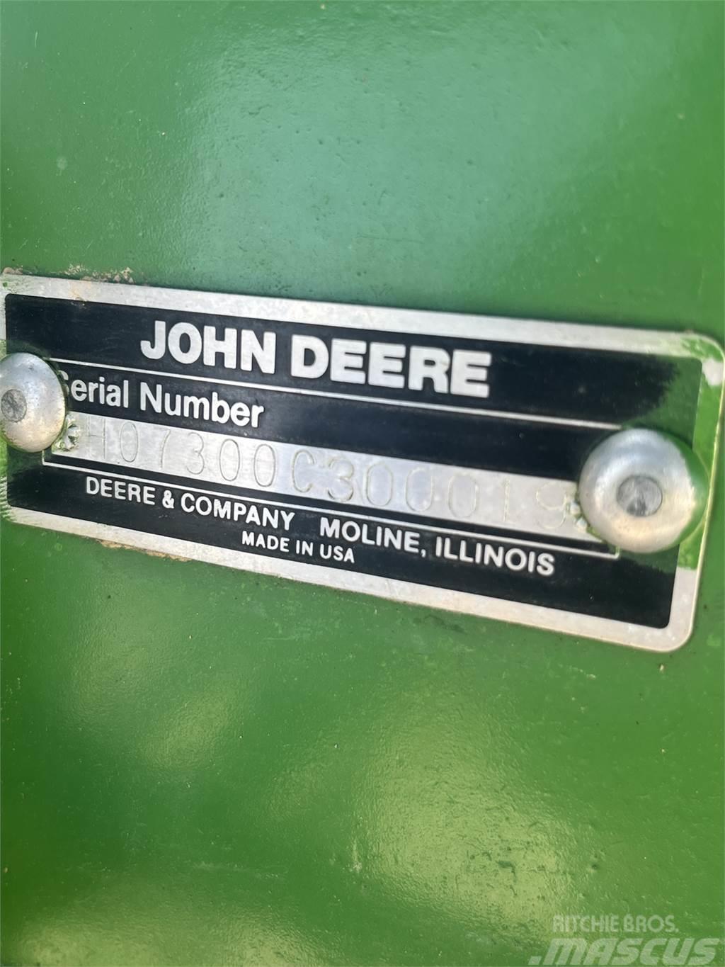 John Deere 7300 Sadilice