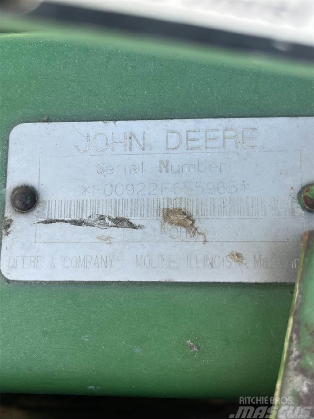 John Deere 922 Dodatna oprema za kombajne