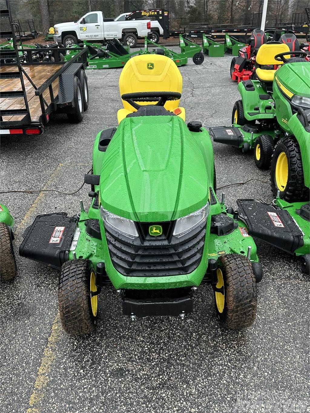 John Deere X390 Kompaktni (mali) traktori