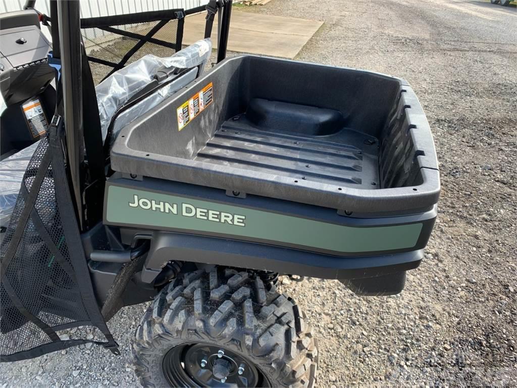 John Deere XUV 590E Pomoćni strojevi