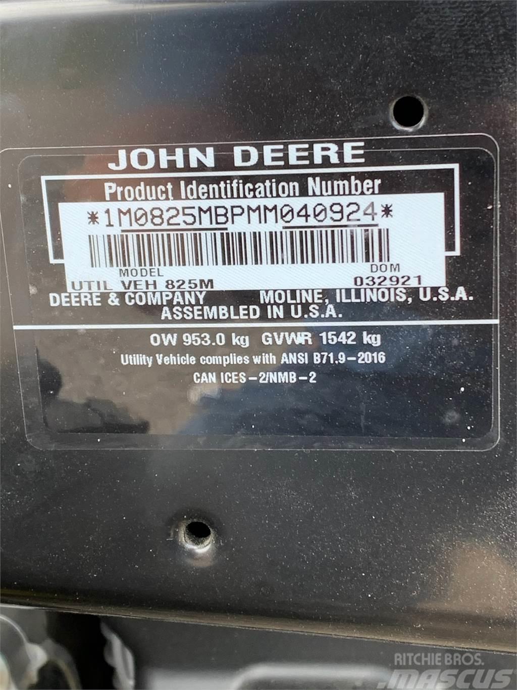 John Deere XUV 825M S4 Pomoćni strojevi