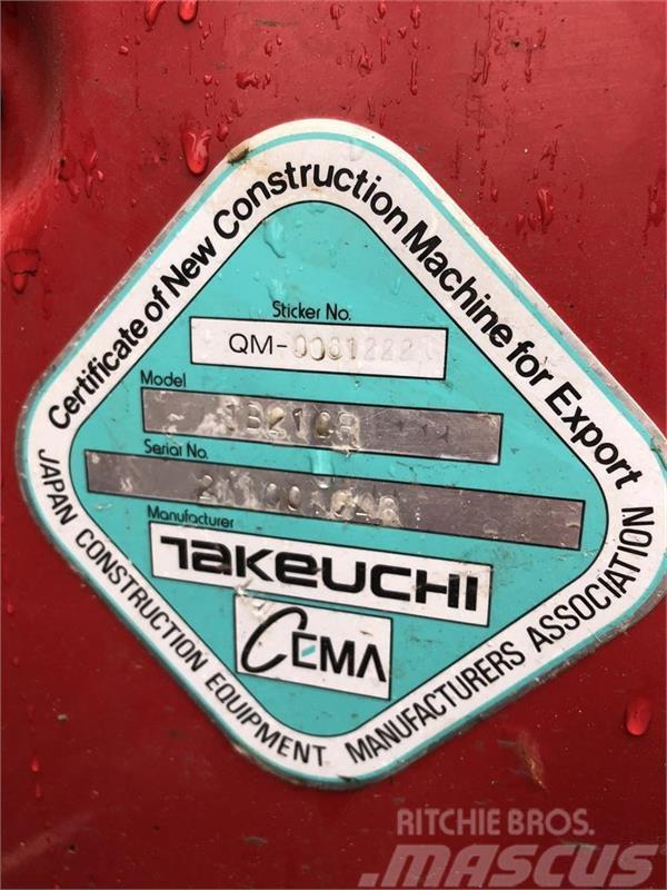 Takeuchi TB210R Mini bageri <7t