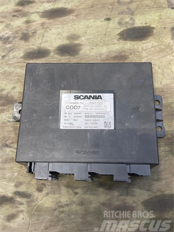 Scania SCANIAC OO7 2260381 Elektronika