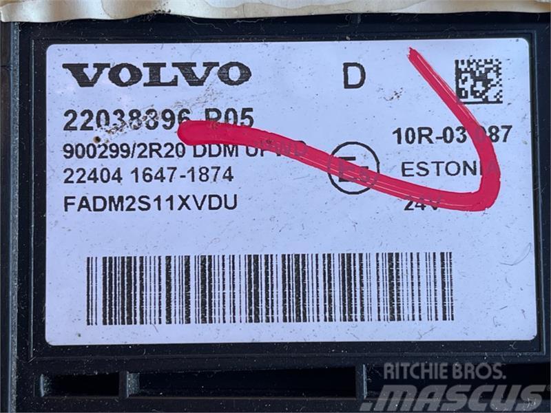 Volvo VOLVO ECU CONTROL UNIT 22038896 Elektronika