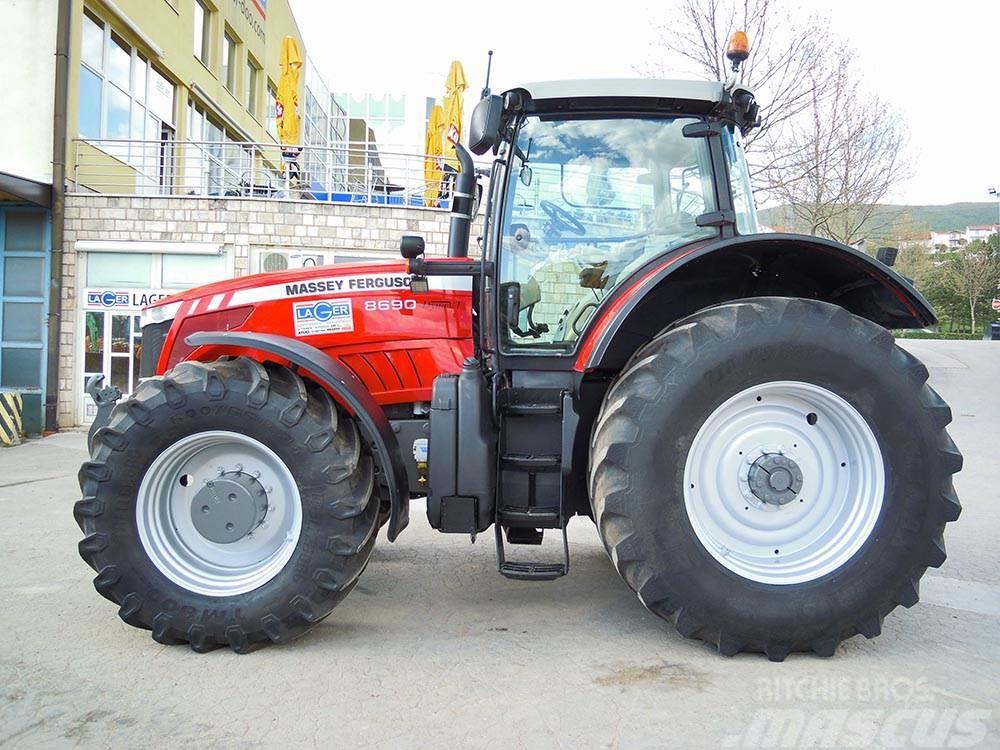Massey Ferguson 8690 Traktori