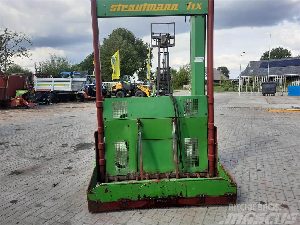 Strautmann HX4 Kuilvoersnijder Drugi strojevi za stoku i dodatna oprema