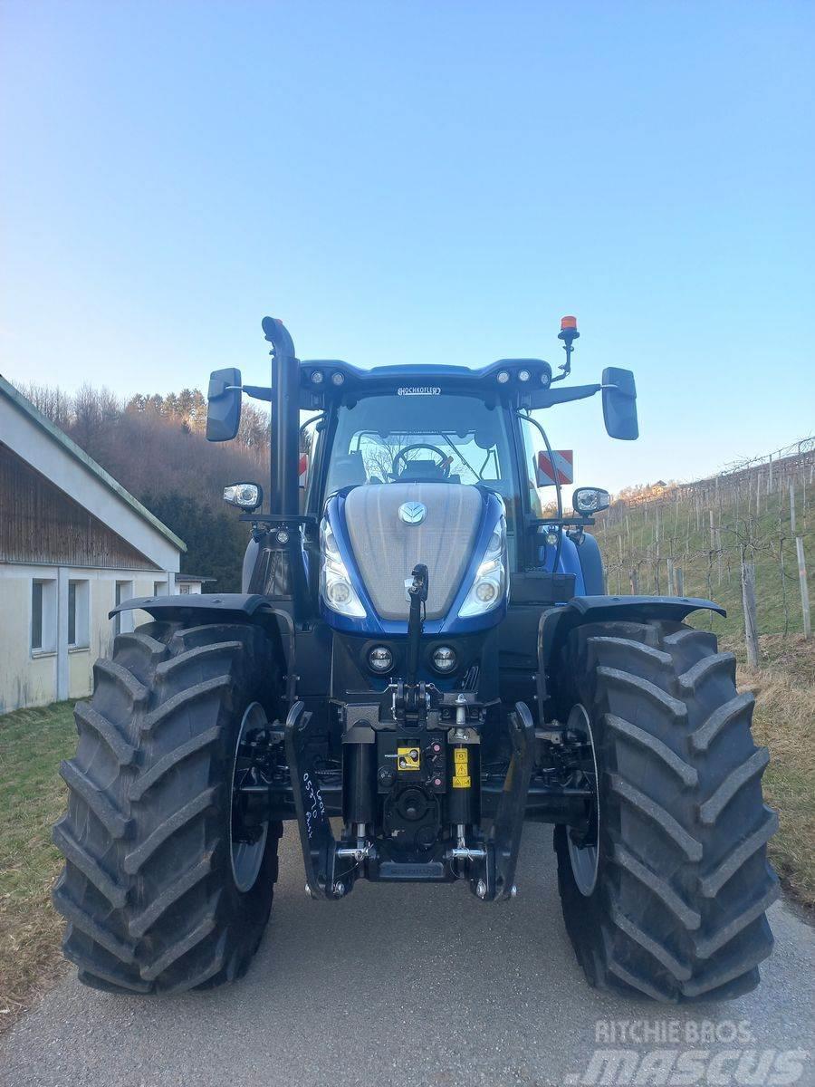 New Holland T 7.300 AC Traktori