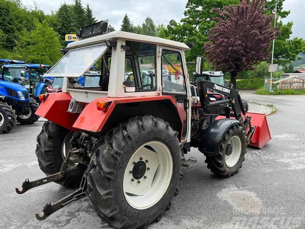 Steyr 8065 Allrad Traktori