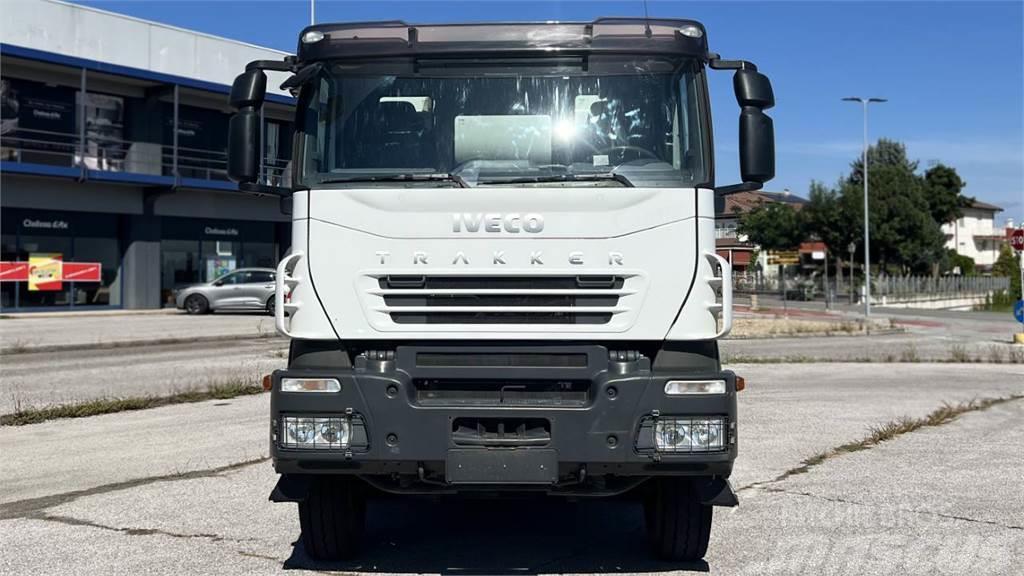 Iveco Trakker 410 8X4 Kamioni mikseri za beton