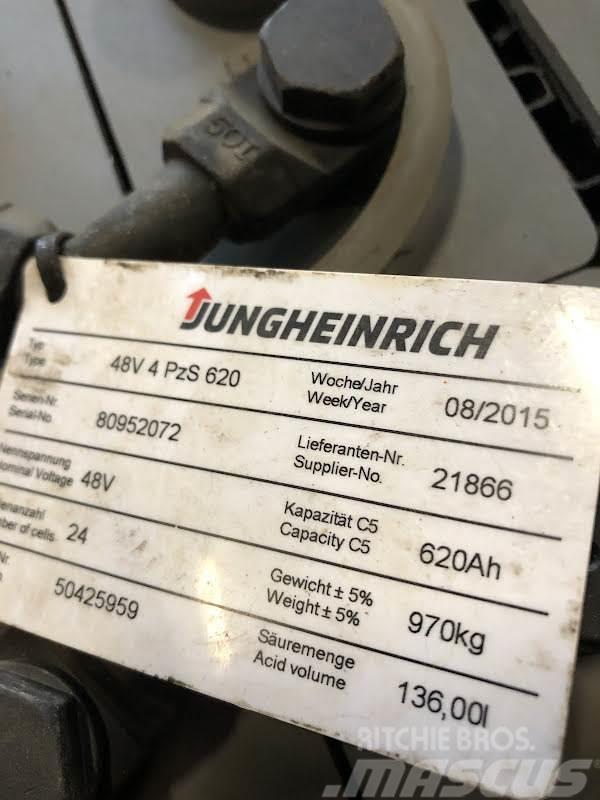 Jungheinrich ETV 116 Viličari sa pomičnim stupom
