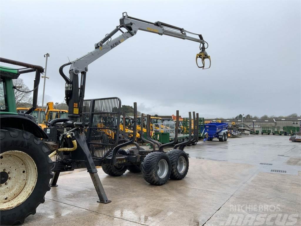  Kelsa 305T Forestry Trailer With Crane &amp; 360 L Grabilice