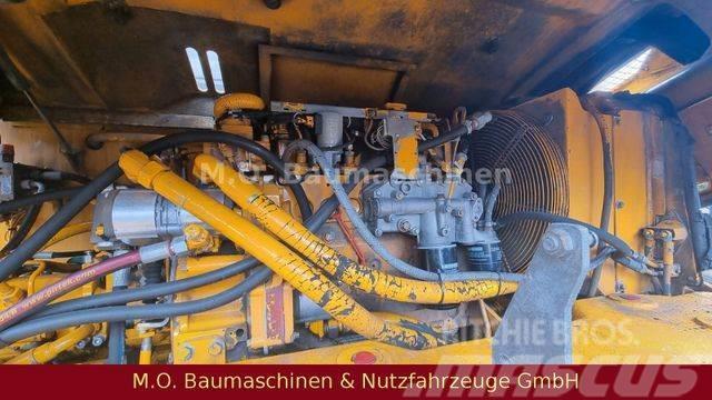 Liebherr A 312 / VSA / Schalengreifer / Bageri na kotačima