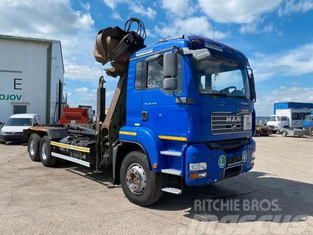MAN TGA 26.440 6X4 for containers with crane vin 874 Kamioni sa kranom