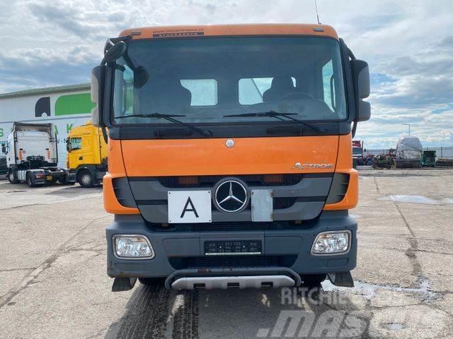 Mercedes-Benz ACTROS 2541 L for containers EURO 5 vin 036 Rol kiper kamioni s kukama za dizanje